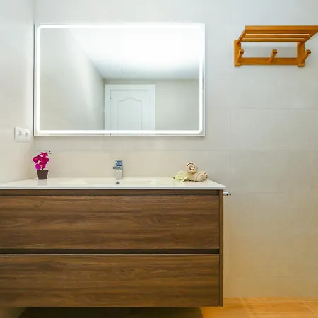Tous 2 - Only Families Apartamento *